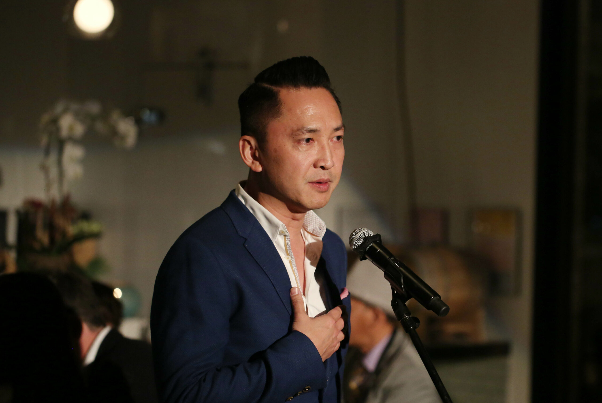 Dr. Viet Thanh Nguyen speaking at the 2016 LA Chefs For Human Rights Gala